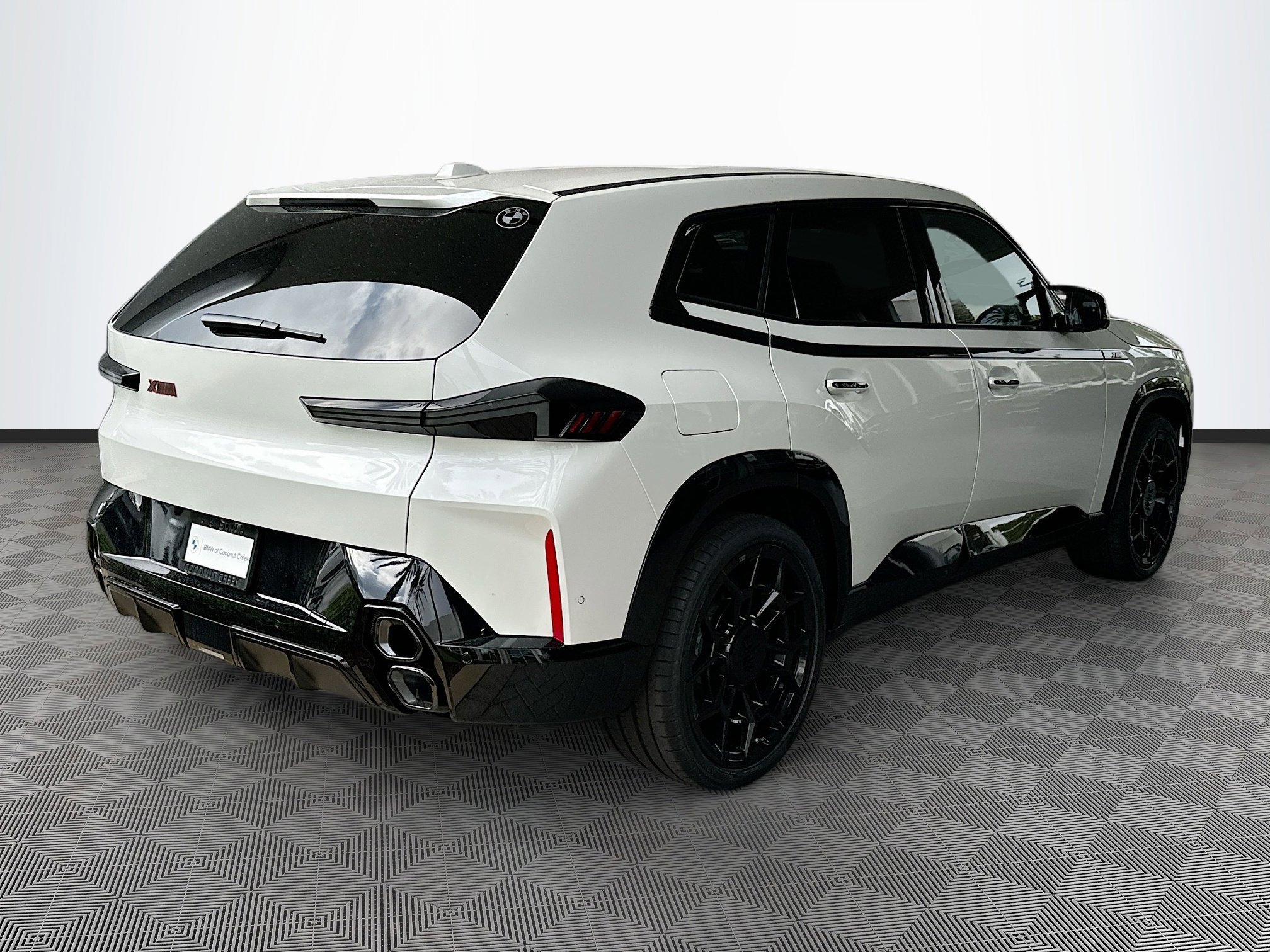 New 2026 Mineral White Metallic BMW Label image 6