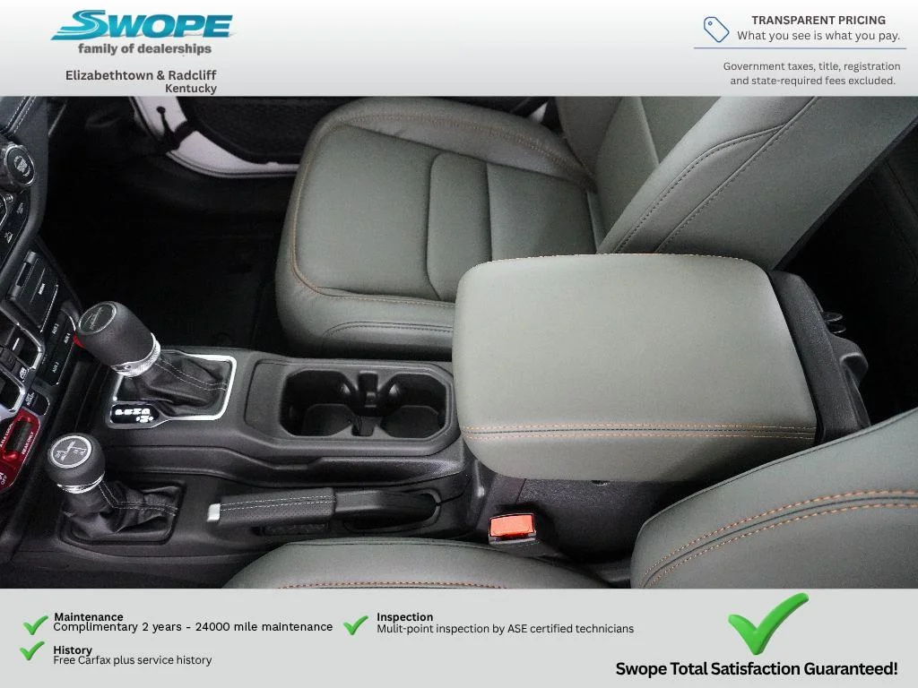 New 2026 Bright White Clear-Coat Exterior Paint Jeep Mojave image 24