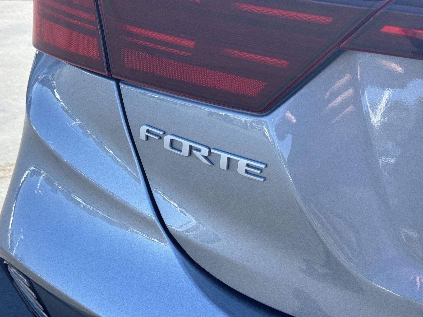 2023 Kia Forte GT-Line - Photo 39
