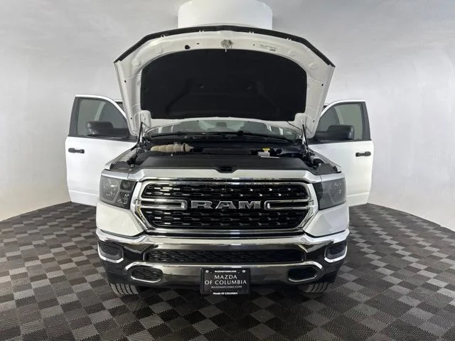 Used 2023 White Ram Big Horn/Lone Star image 11
