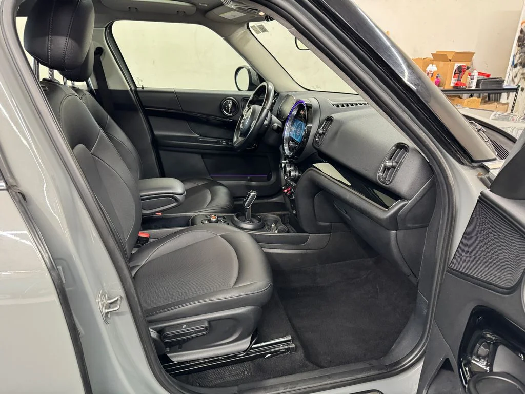 Used 2022 Gray MINI Base image 29