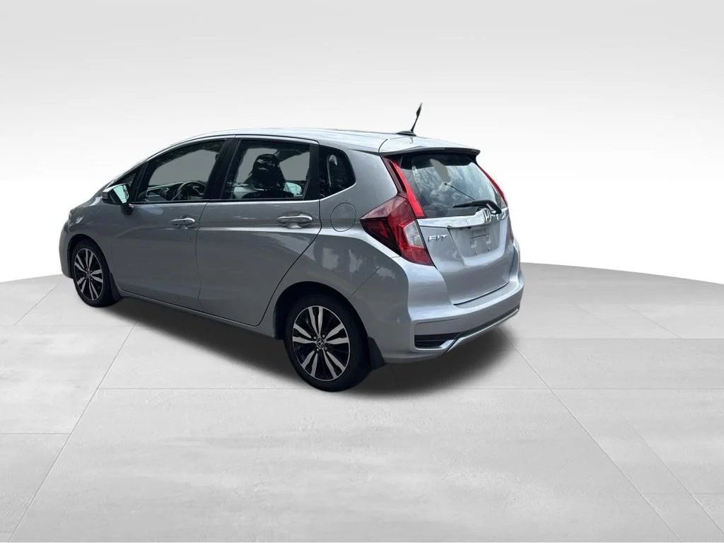 Used 2020 Silver Honda EX image 4