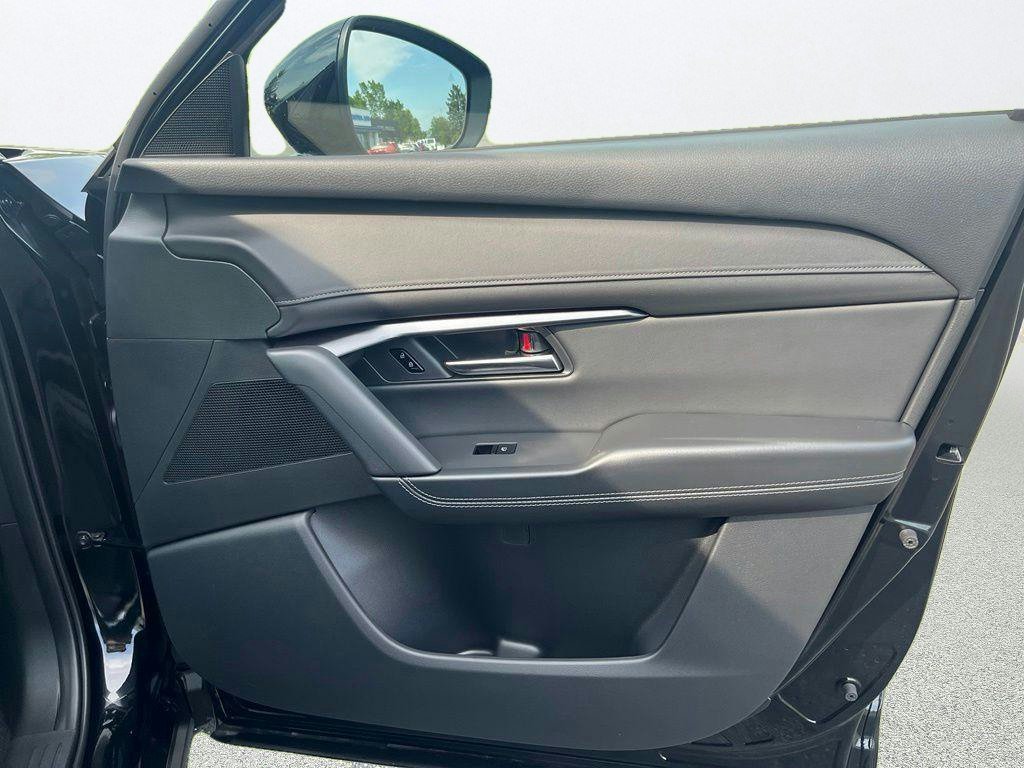 New 2026 Jet Black Mica Mazda 2.5 S Preferred AWD image 7