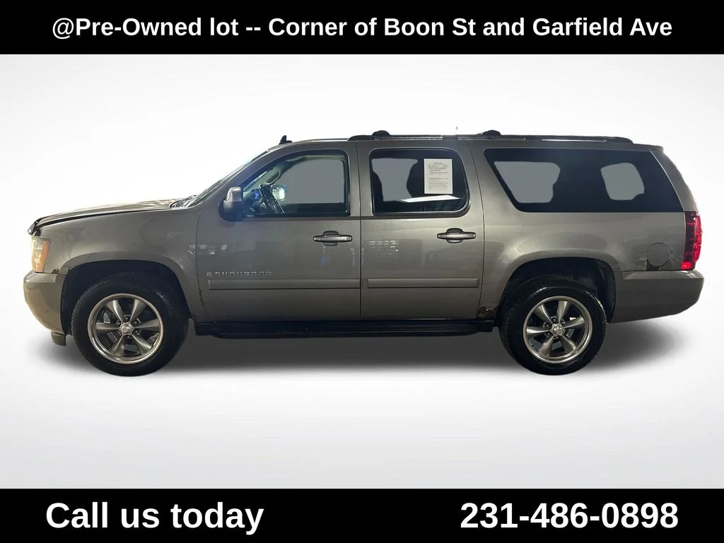 Used 2007 Gray Chevrolet LT image 2