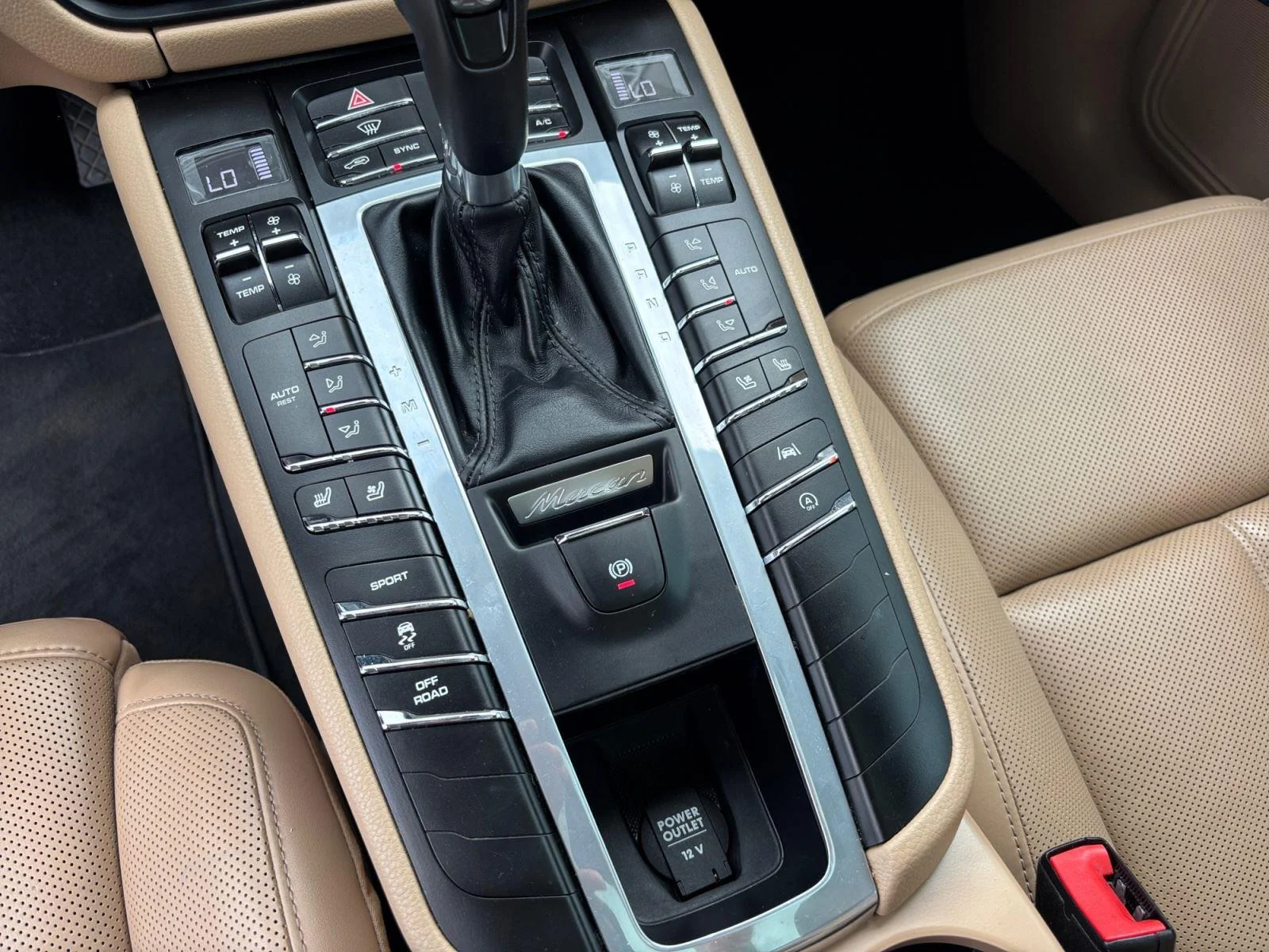 Used 2020 White Porsche Base image 33