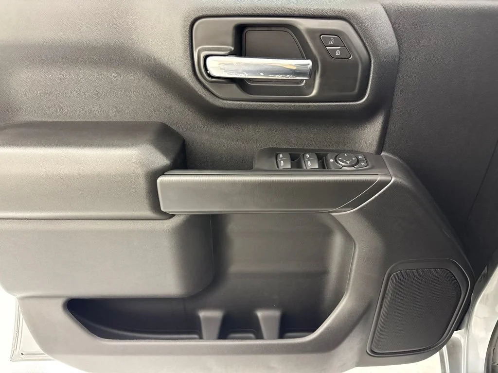 New 2026 Sterling Gray Metallic Chevrolet Custom image 27