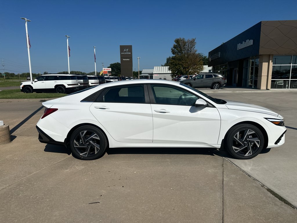 New 2026 Serenity White Hyundai Limited image 12