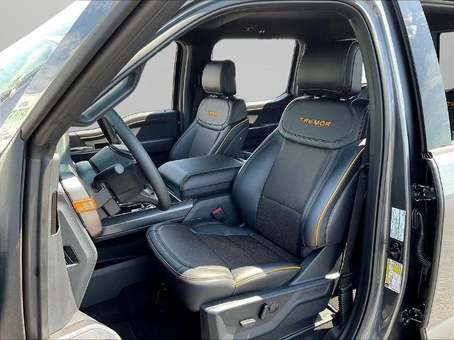 New 2026 Carbonized Gray Metallic Ford Tremor® image 62