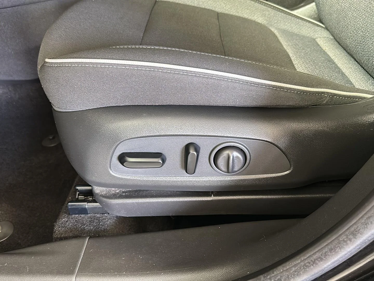 Used 2023 Mosaic Black Metallic Chevrolet LT image 8
