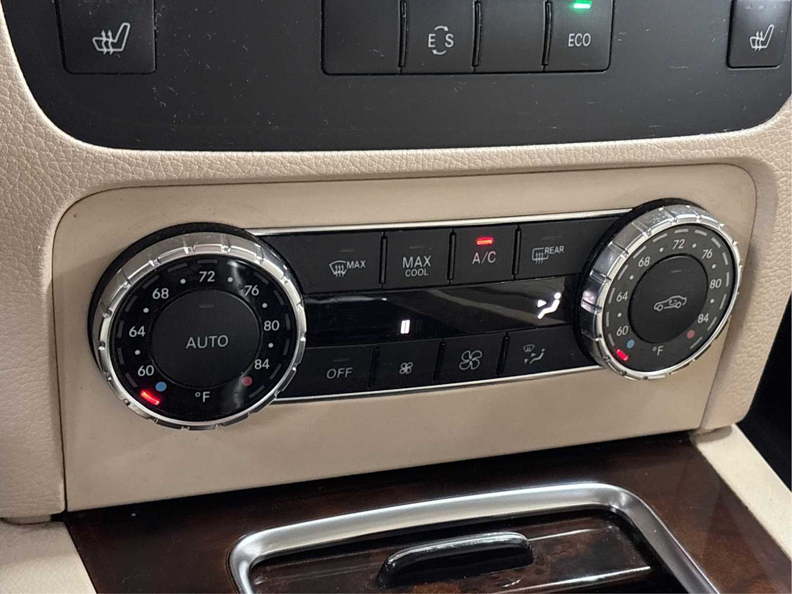 Used 2013 Mars Red Mercedes-Benz GLK 350 image 29