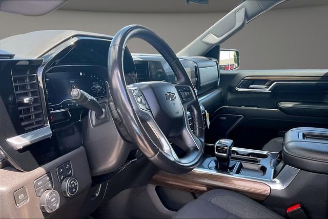 Used 2022 Black Chevrolet LT Trail Boss image 12