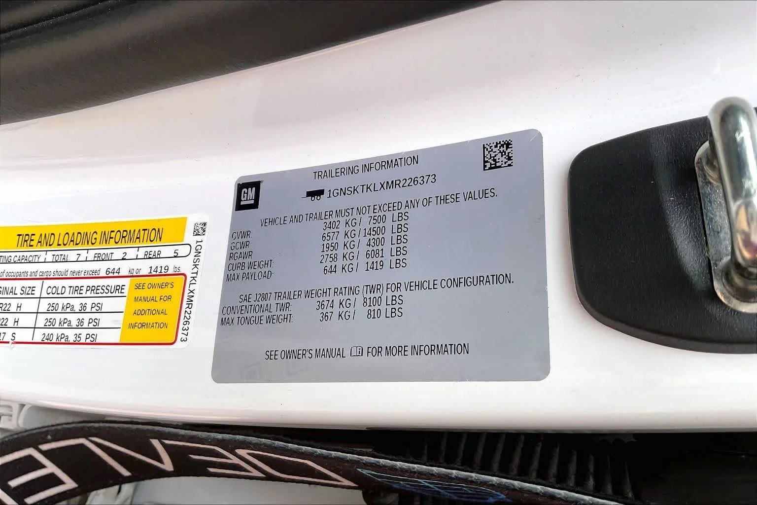 Used 2021 Summit White Chevrolet High Country image 35