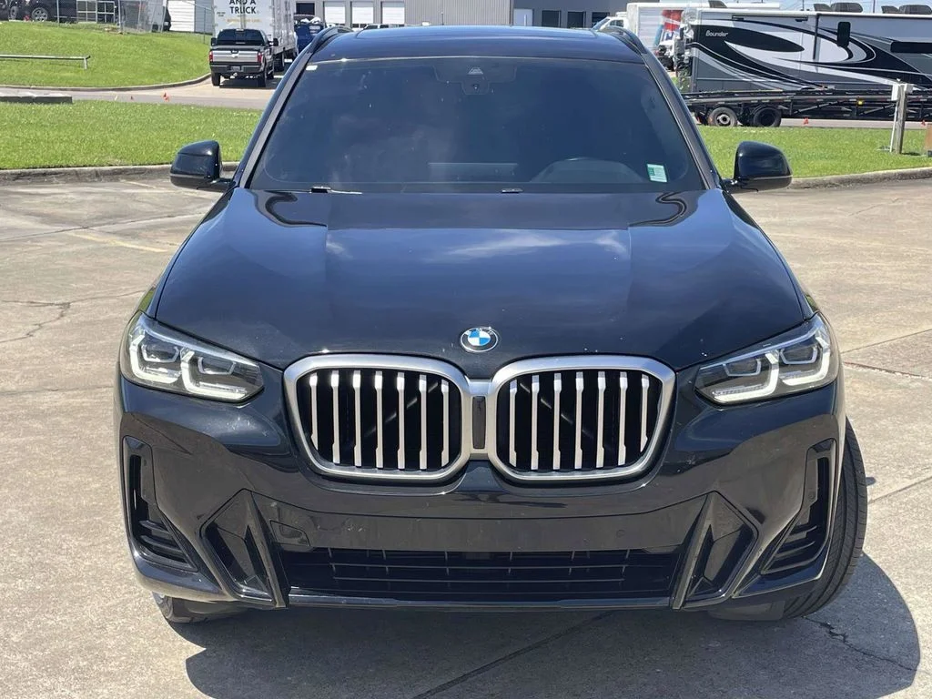 Certified Used 2022 Black Sapphire Metallic BMW sDrive30i image 8