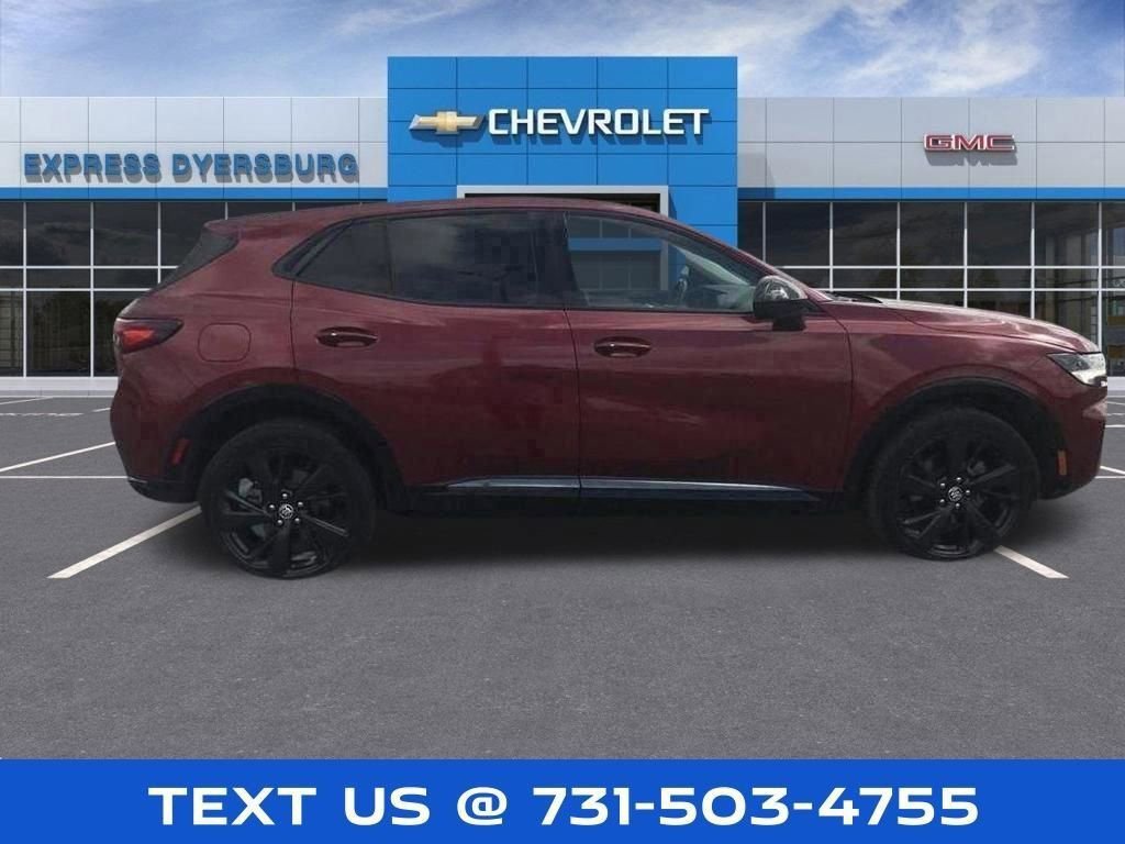 2023 Buick Envision Essence FWD's photo