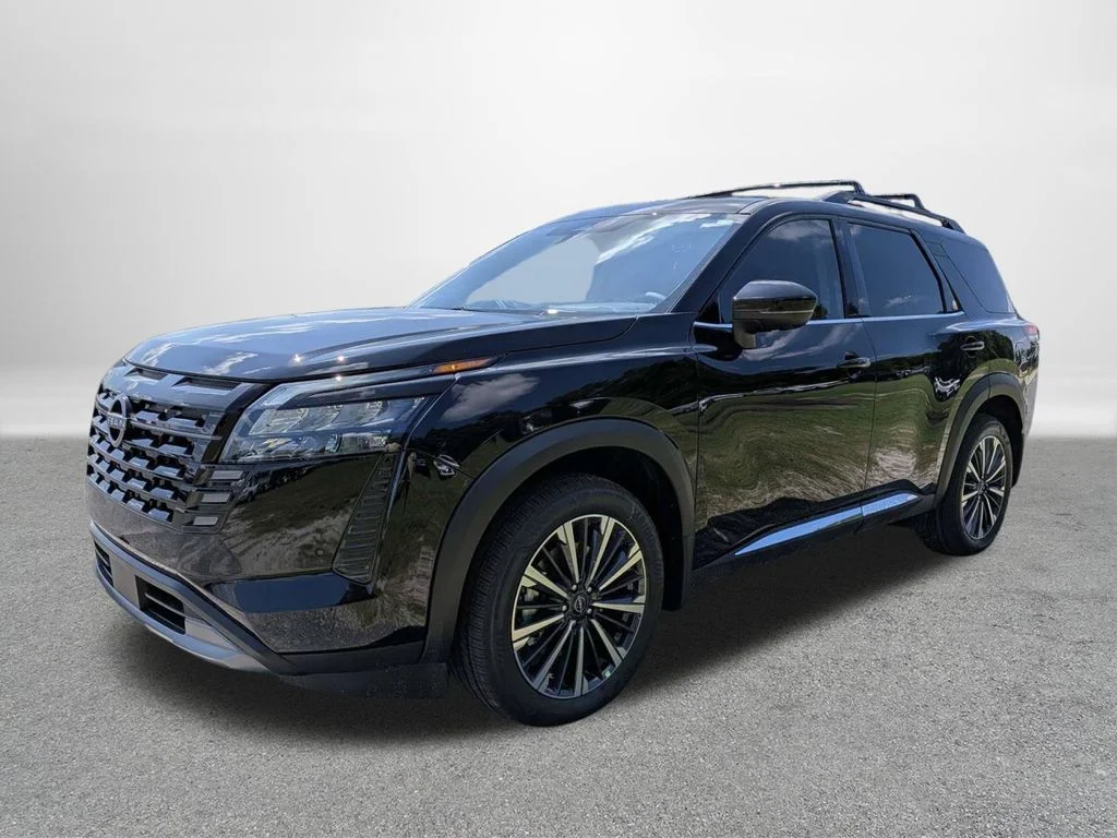 New 2026 Black Nissan Platinum image 7