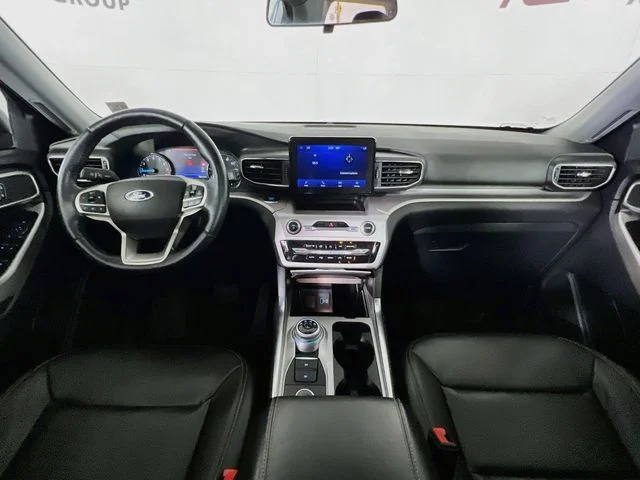Used 2022 Red Ford XLT image 24