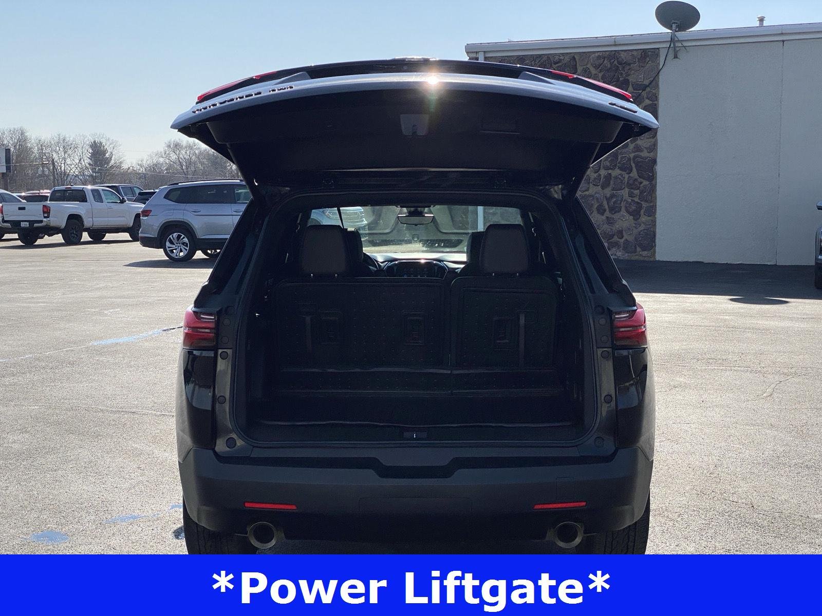 2023 Chevrolet Traverse RS - Photo 22