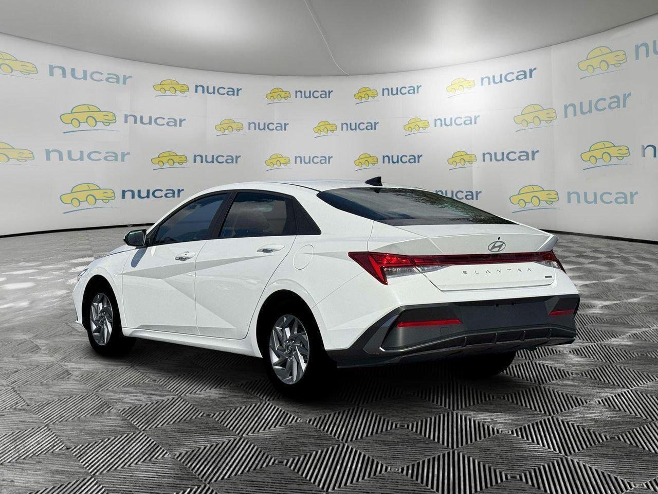 New 2026 Serenity White Hyundai Blue image 5