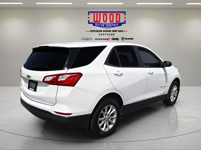 Used 2020 Summit White Chevrolet LS image 2
