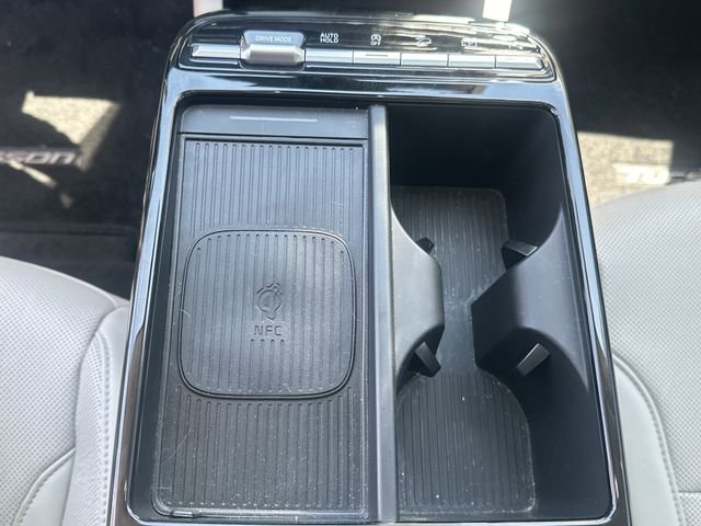 Used 2025 Gray Hyundai Limited image 22