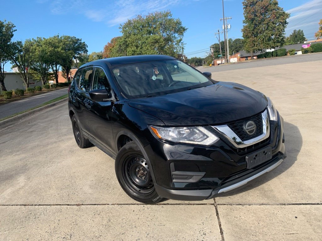 Used 2018 Black Nissan S image 8