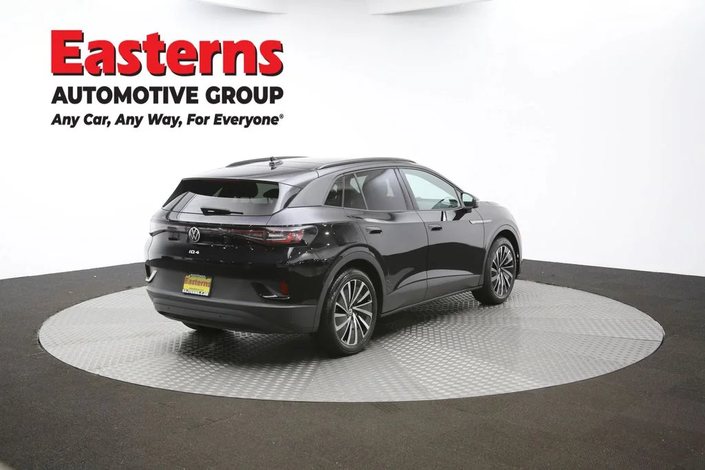 Used 2024 Black Volkswagen S image 37
