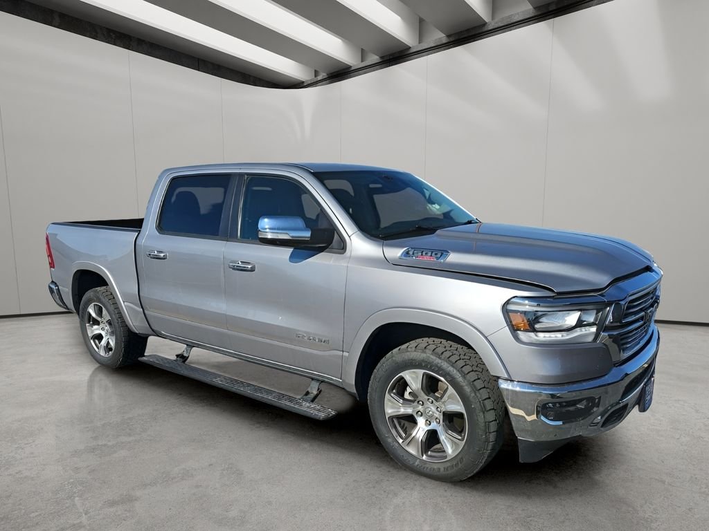 Used 2022 Billet Silver Metallic Clearcoat Ram Laramie image 4