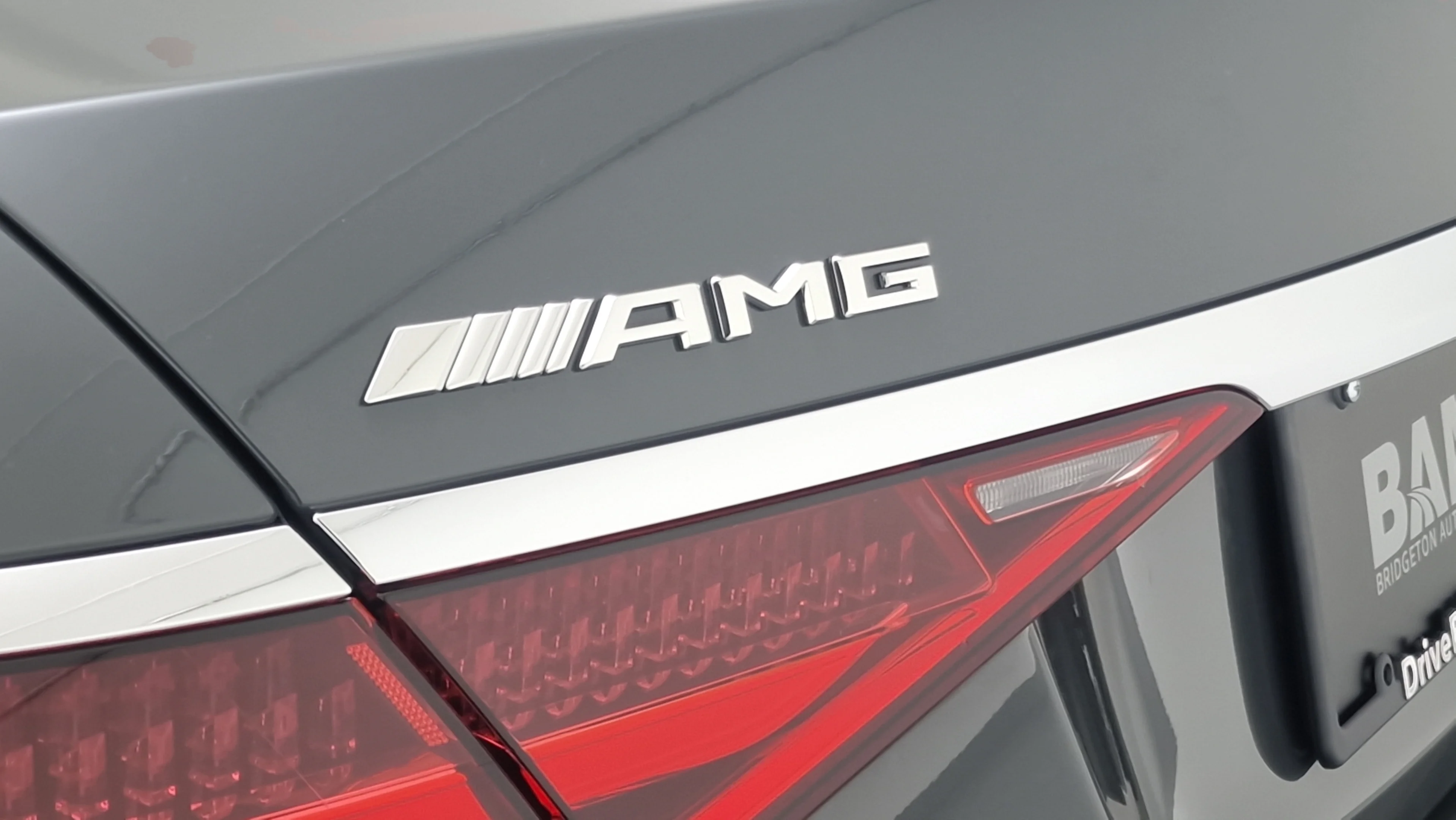 Used 2025  Mercedes-Benz AMG® S 63 E image 36