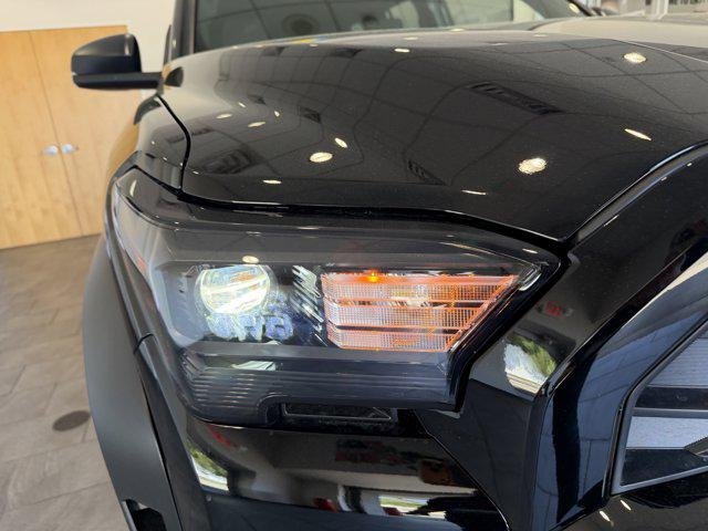 2026 Toyota 4Runner TRD Off-Road - Photo 60