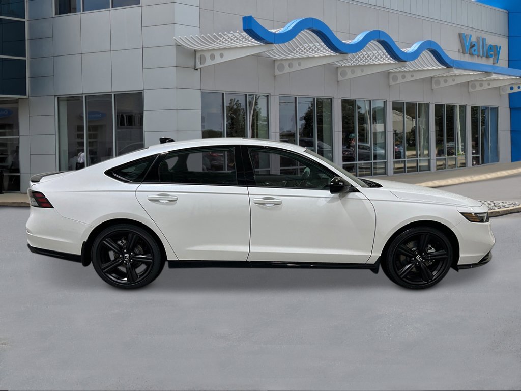 New 2026 Platinum White Pearl Honda Sport-L image 6