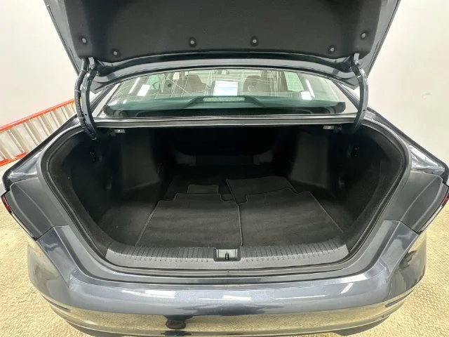 Used 2024  Honda EX image 28