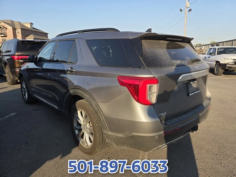 Used 2023 Gray Metallic FORD XLT image 6