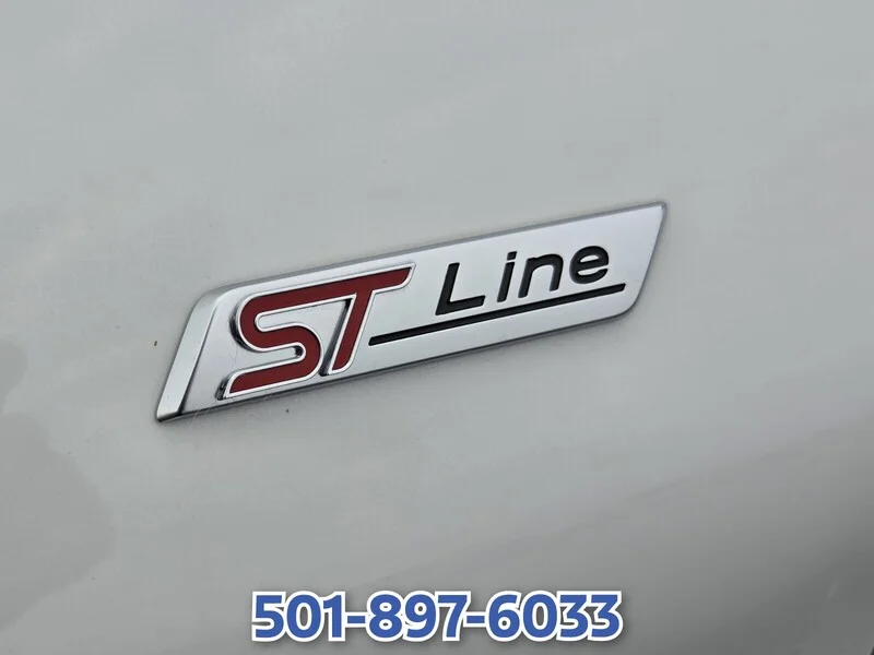 Used 2023 WHITE FORD ST-LINE RWD image 18