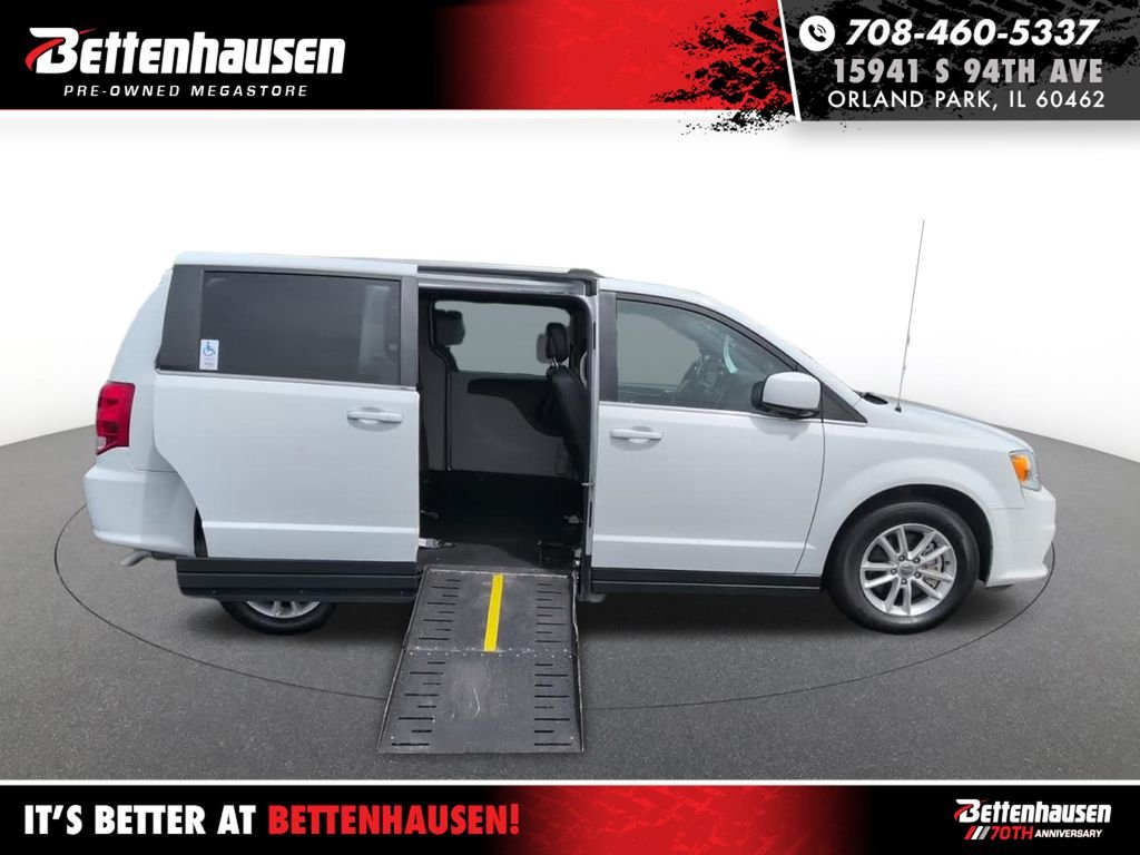 2018 Dodge Grand Caravan SXT's photo
