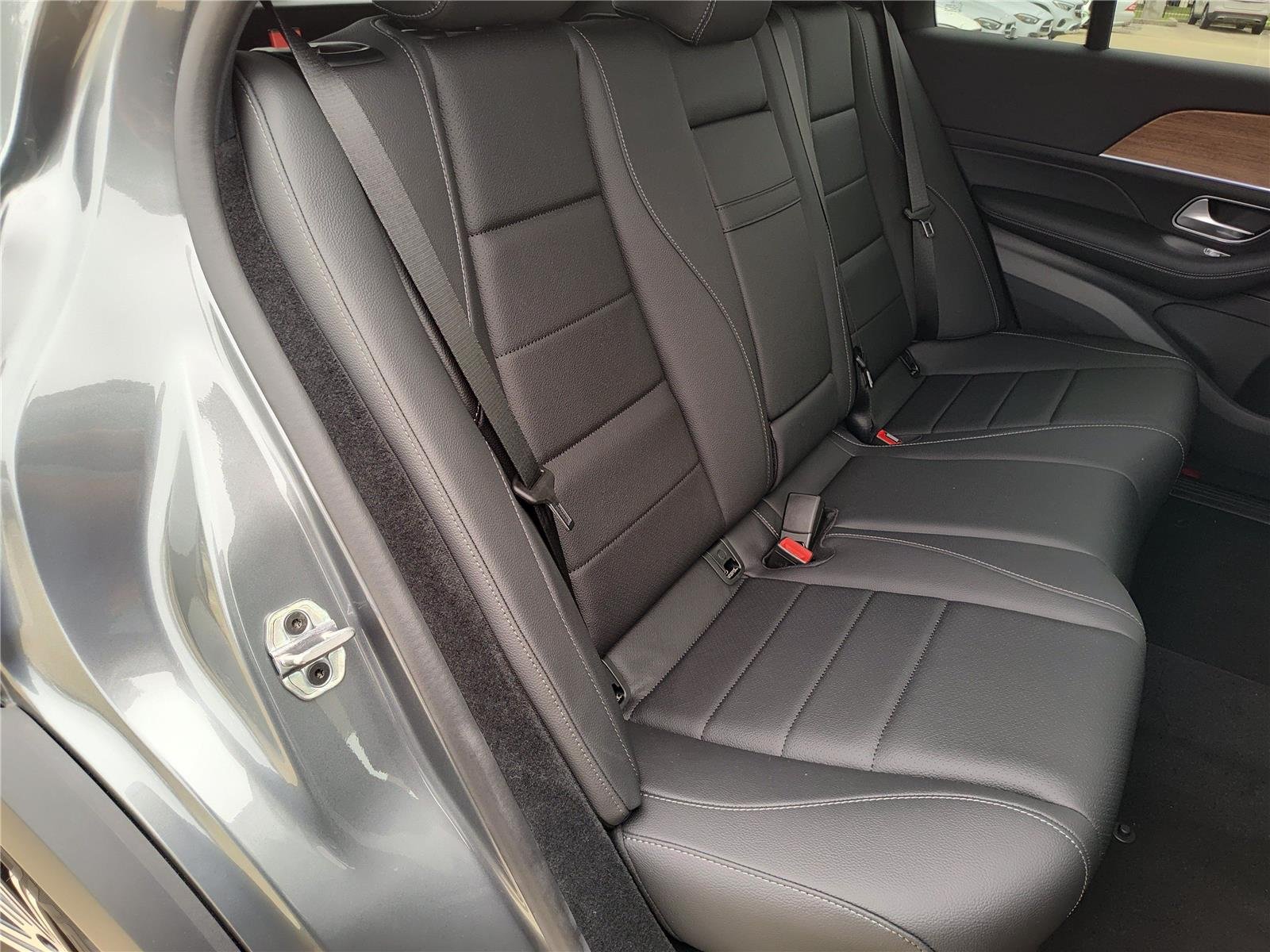New 2026 Selenite Grey Metallic Mercedes-Benz GLE 350 image 13