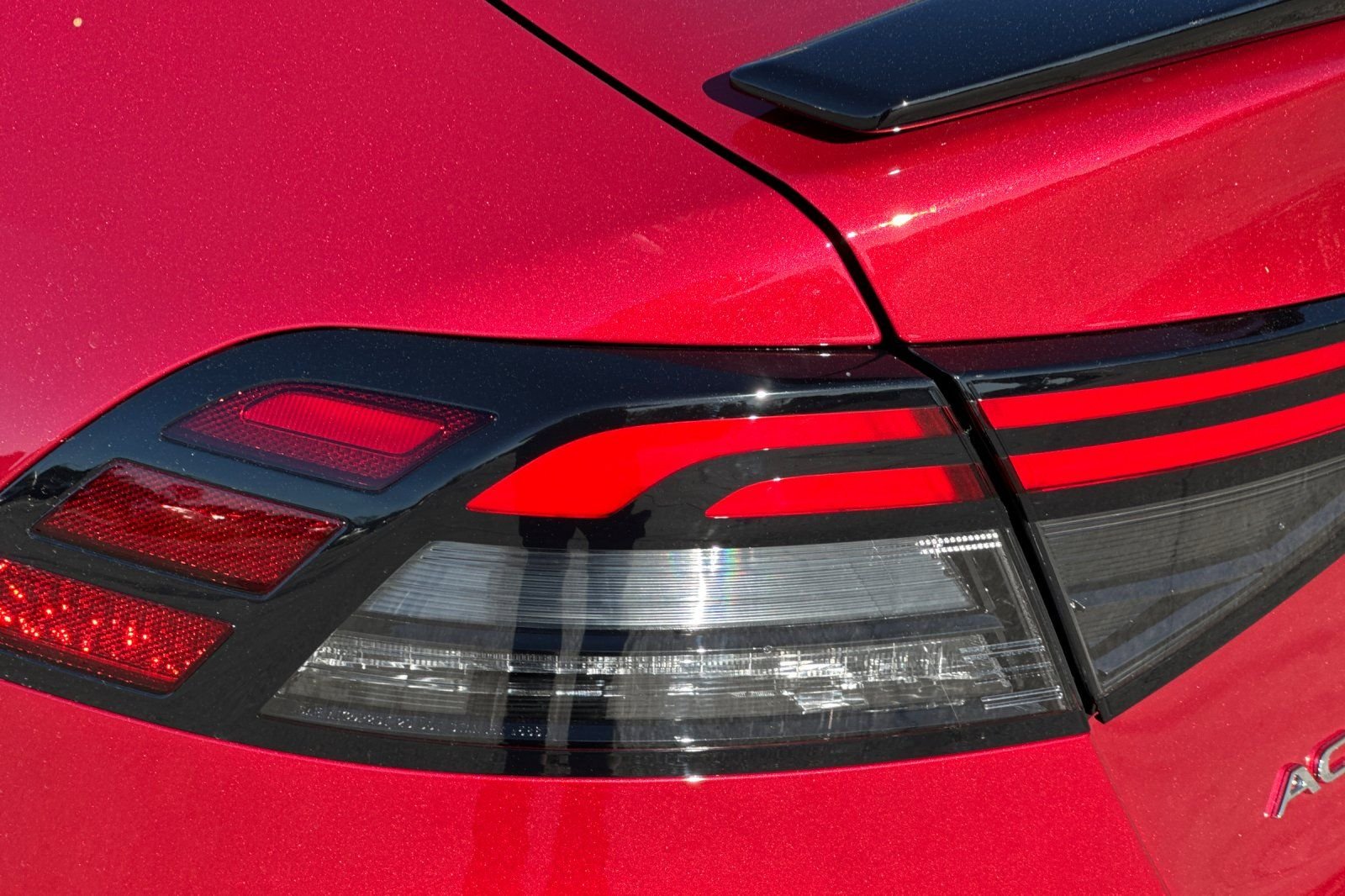 New 2026 Radiant Red Metallic Honda SE image 30