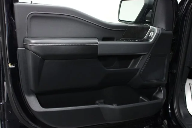 New 2026 Carbonized Gray Metallic Ford F-250® Lariat® image 33