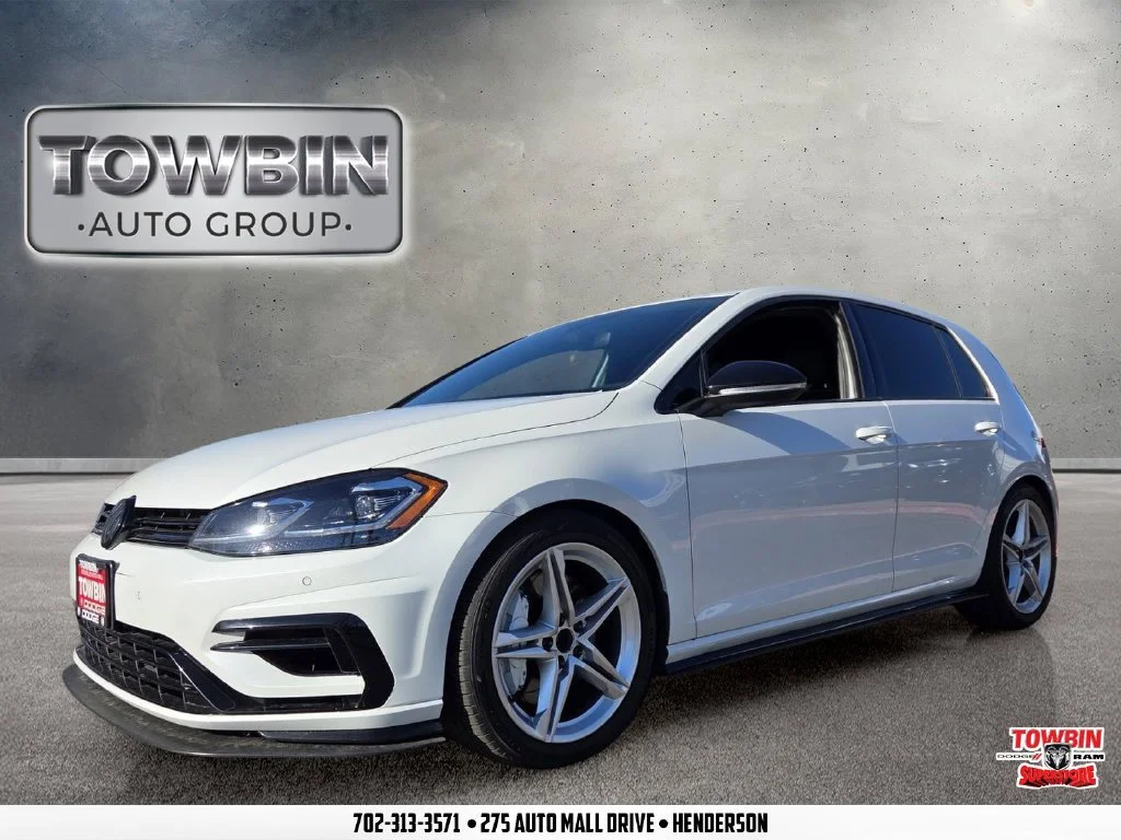 Used 2019  Volkswagen DCC & Navigation 4Motion image 1