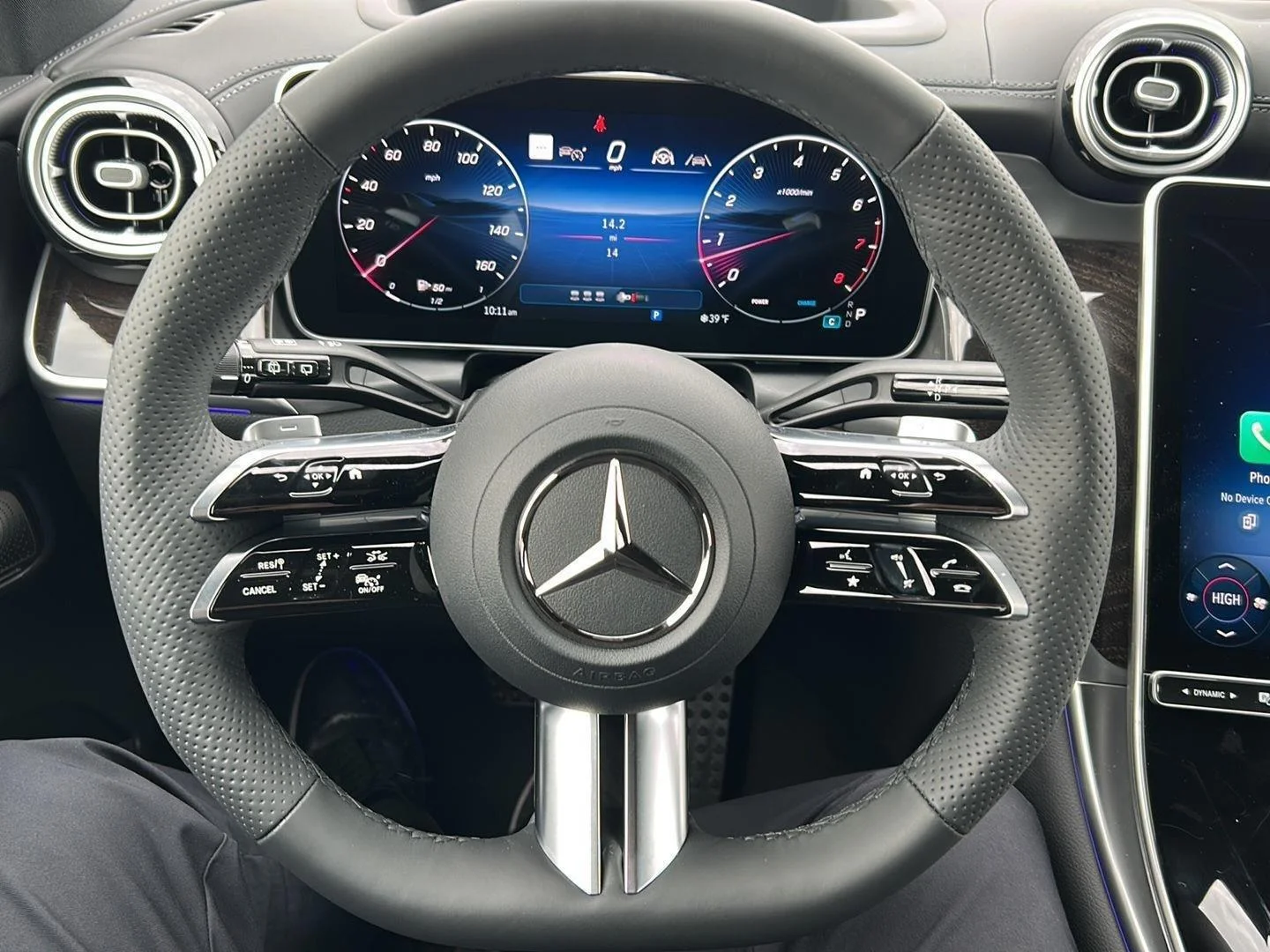 New 2026 Black Mercedes-Benz GLC 300 image 17