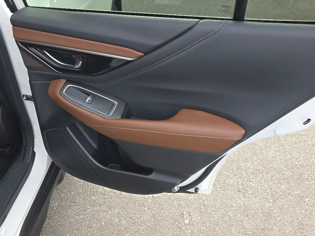2020 Subaru Outback Touring - Photo 18