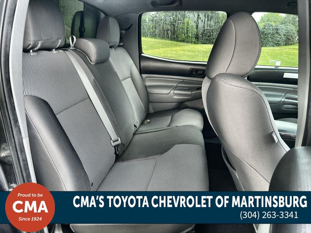 Used 2015 Magnetic Gray Metallic Toyota SR5 image 22