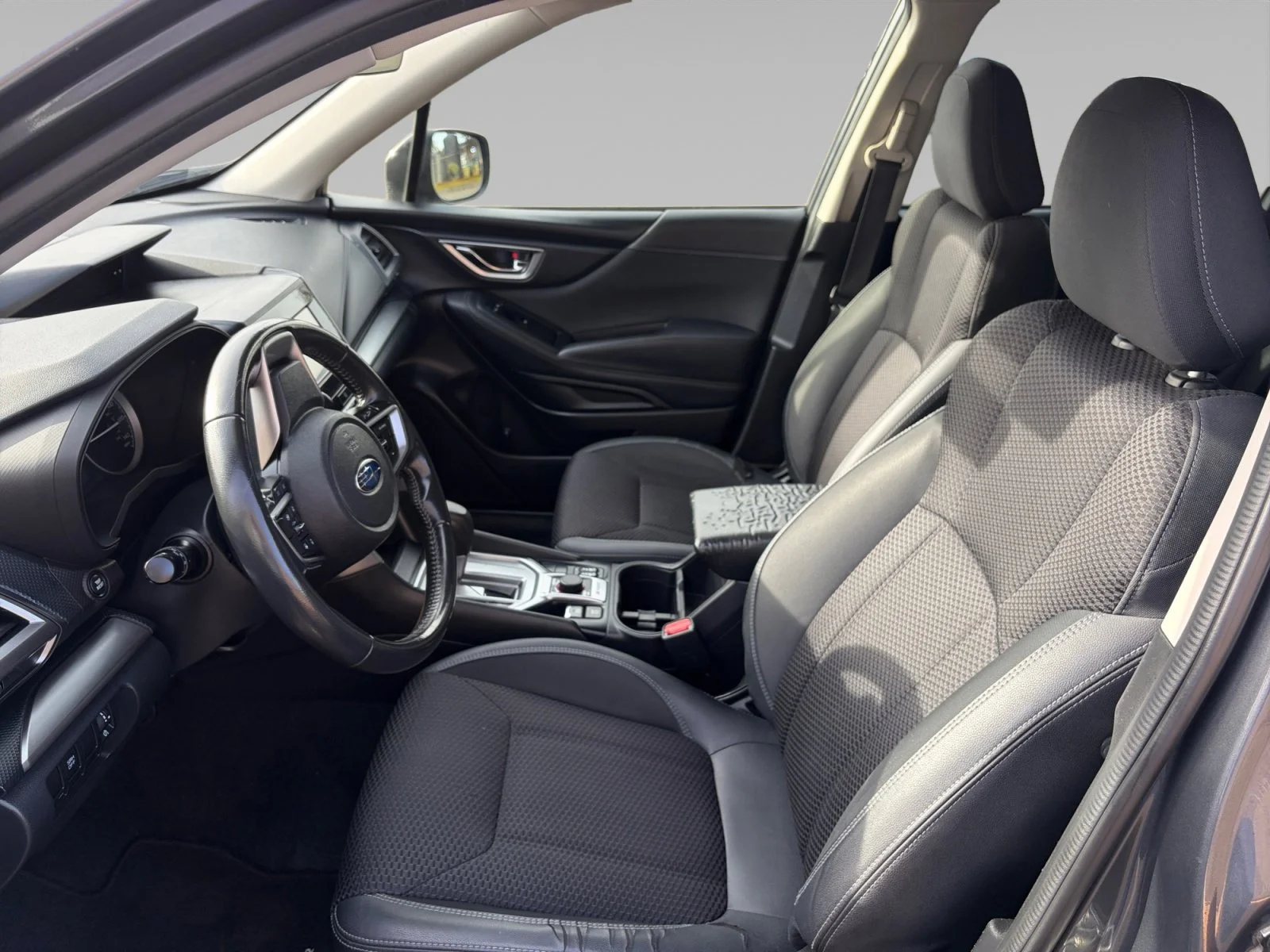 2022 Subaru Forester Premium - Photo 11