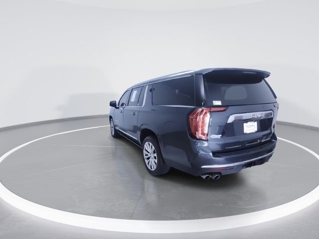 Used 2022 Green GMC Denali image 8
