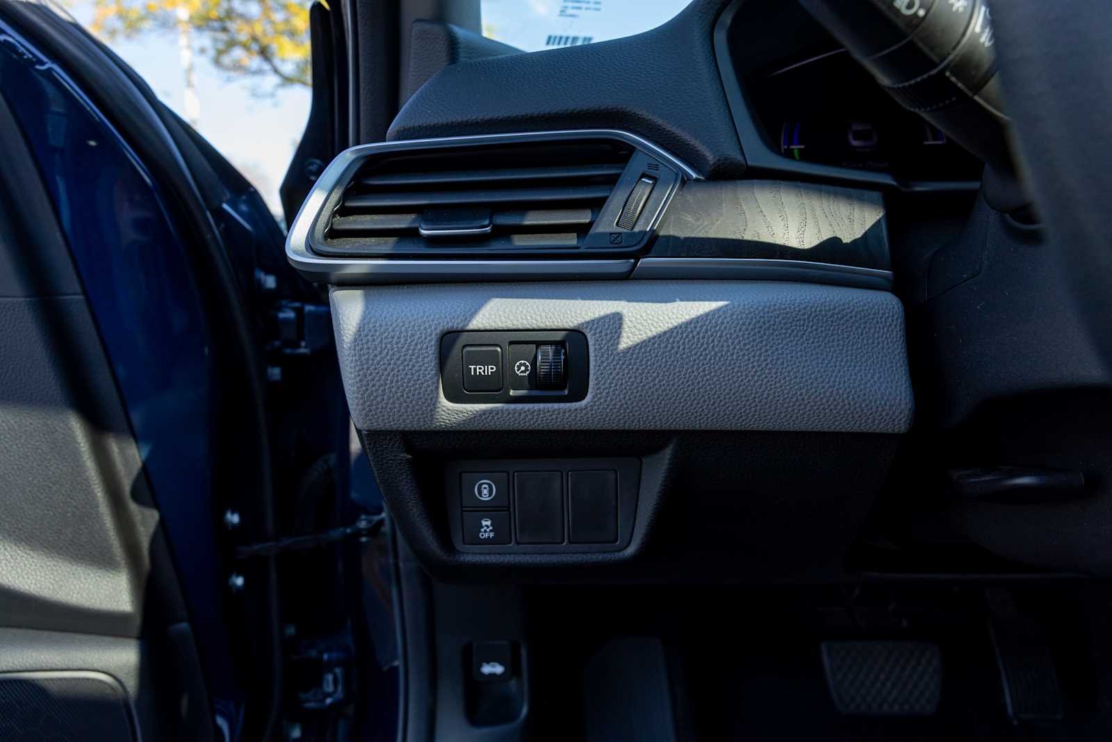 Used 2020 Obsidian Blue Pearl Honda EX image 15