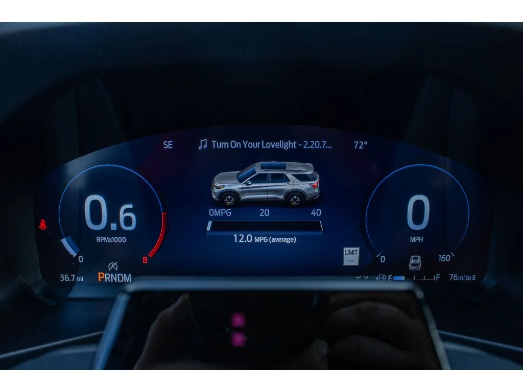 New 2026 STAR WHITE METALLIC Ford Tremor image 21
