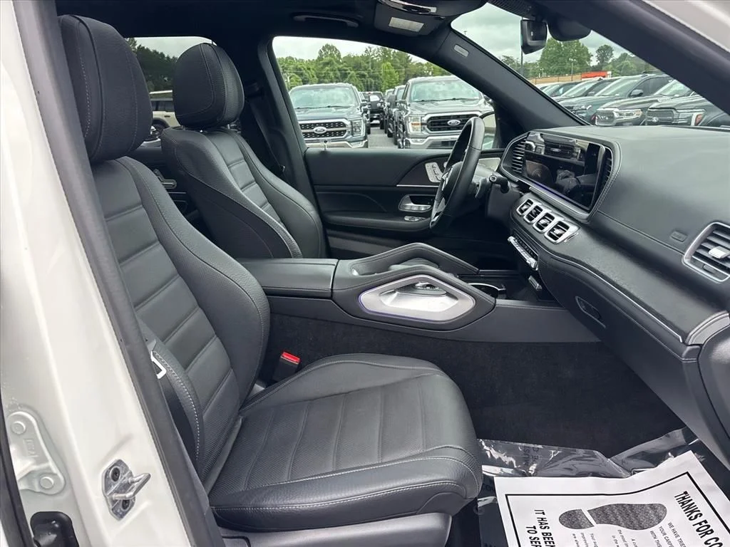 Used 2026 Polar White Mercedes-Benz GLS 450 image 11