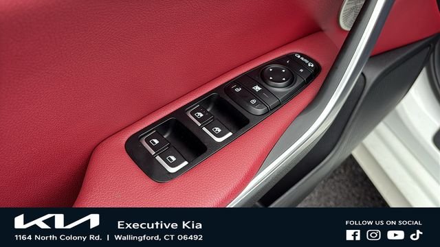 Certified Used 2020 White Kia GT-Line image 10