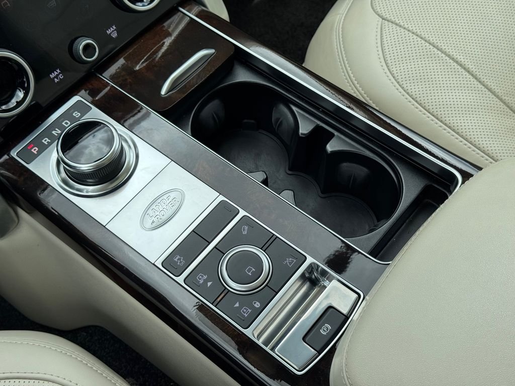Used 2020 Black Land Rover HSE image 25