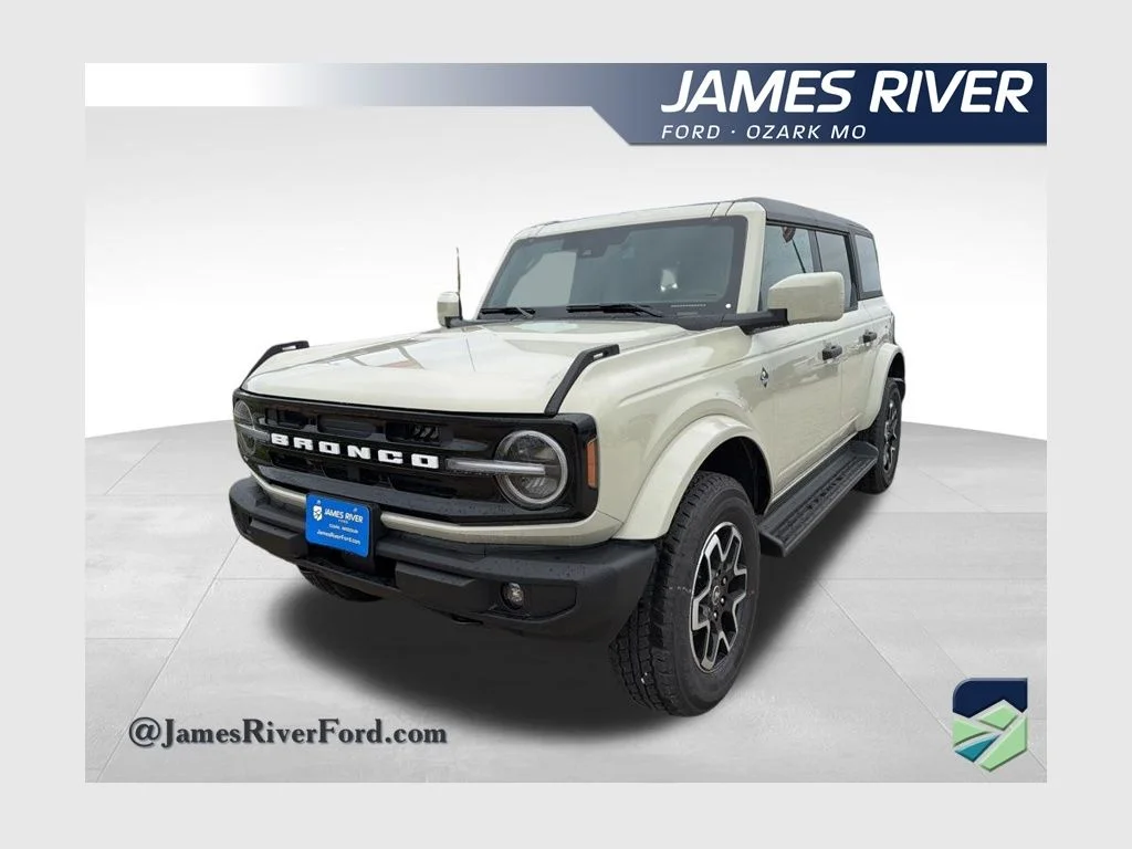 2026 Ford Bronco Outer Banks 4x4's photo