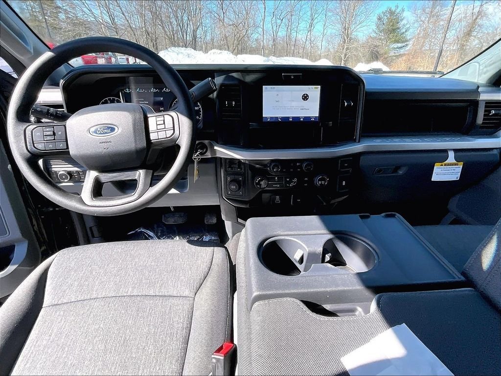 New 2026 Agate Black Metallic Ford XL image 6